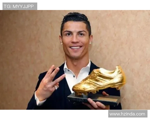 全球足球巨星C罗最新排名揭秘 揭示他在国际足坛的地位和影响力 全球足球巨星C罗最新排名揭秘 揭示他在国际足坛的地位和影响力